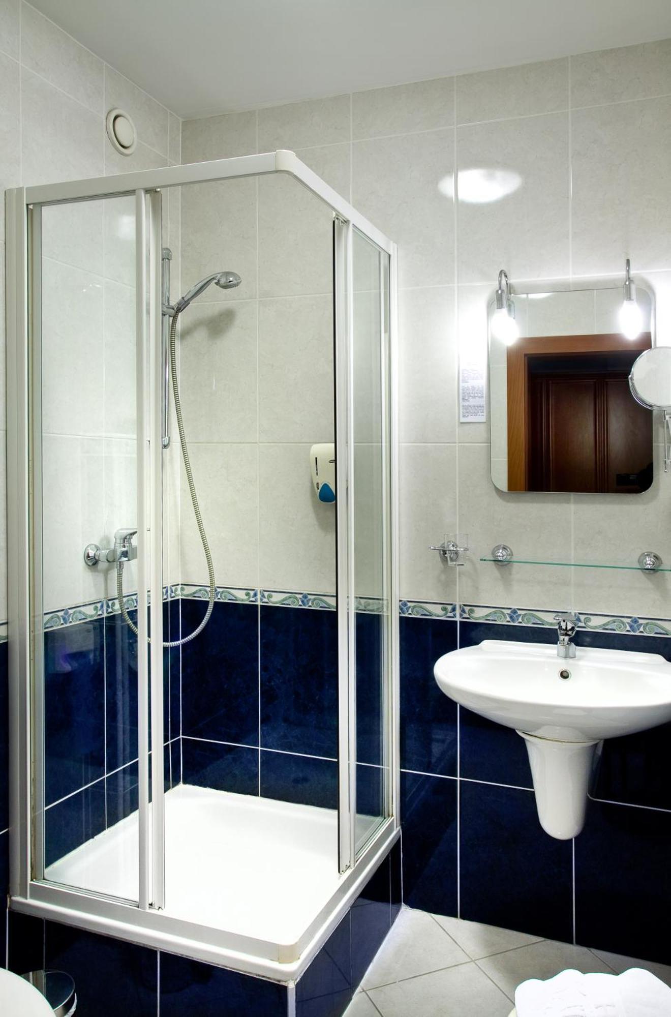 Hotel Kalvaria Superior Győr Extérieur photo